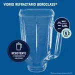 Licuadora clásica Oster® cromada con perilla ergonómica de 3 velocidades BLST4655
