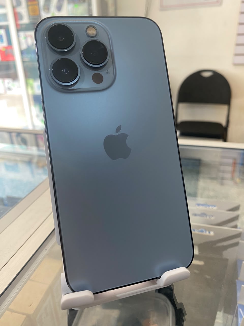 Apple iPhone 13 Pro Azul Sierra, Semi-Nuevo