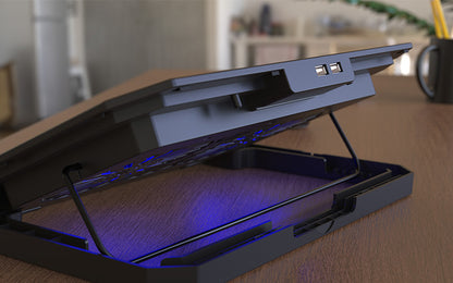 Xtech USB powered laptop cooling pad 15.6in Blue led XTA-156