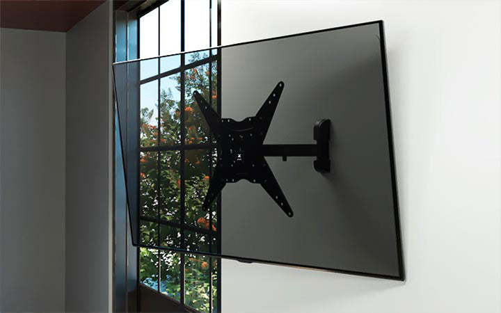 Xtech Brkt Articulated/Tilt/Swivel 20-70 LCD/LED-XTA-410